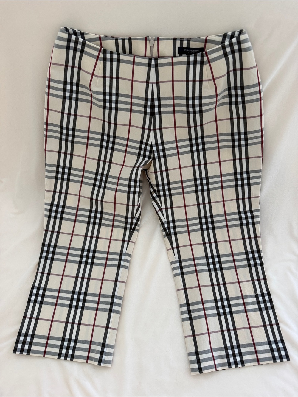 Burberry Cream Capris